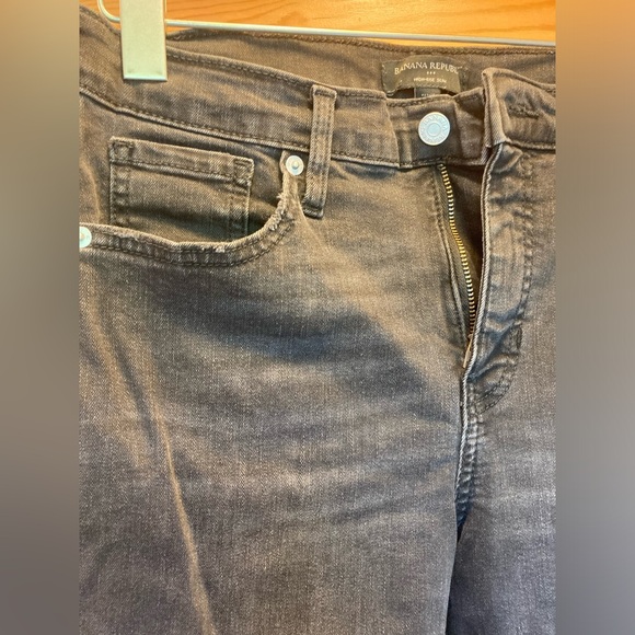 Banana Republic Black Straight Leg Jeans - Picture 2 of 5